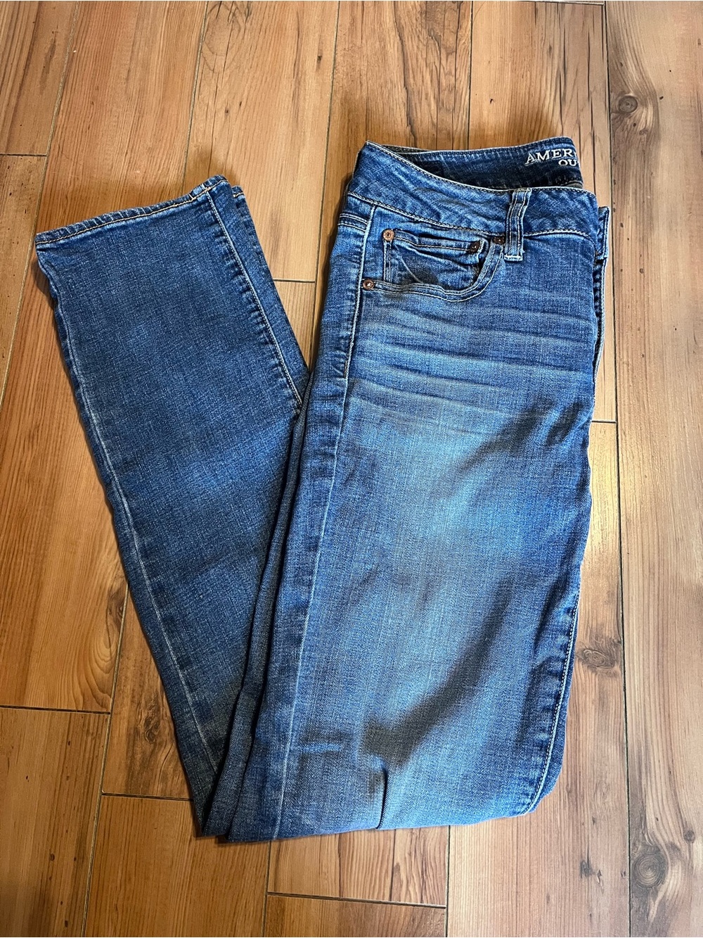American Eagle Outfitters Blue straight Jeans with Subtle Fade